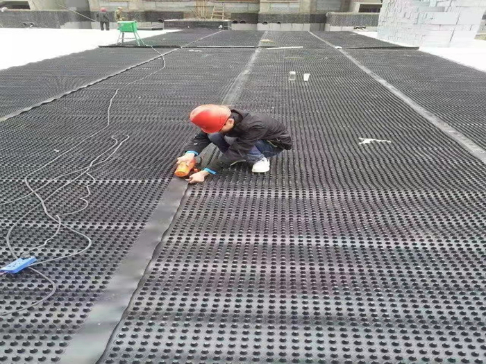 西藏排水板有几种规格的？