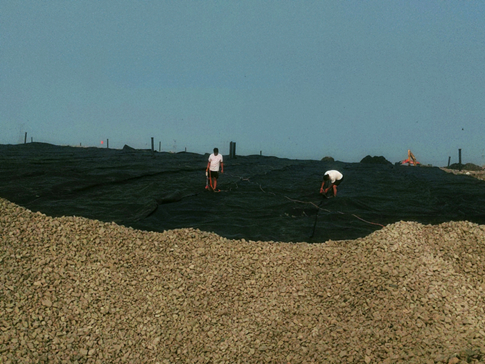 西藏土工膜现场焊接需要注意哪些?