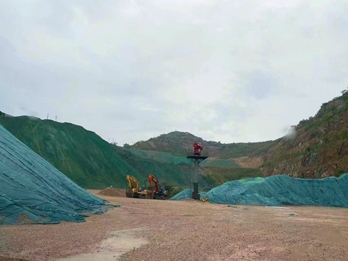 西藏防尘绿色土工布用多少克的？