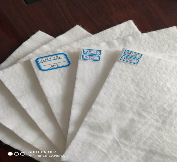 西藏透水土工布价格按什么算?