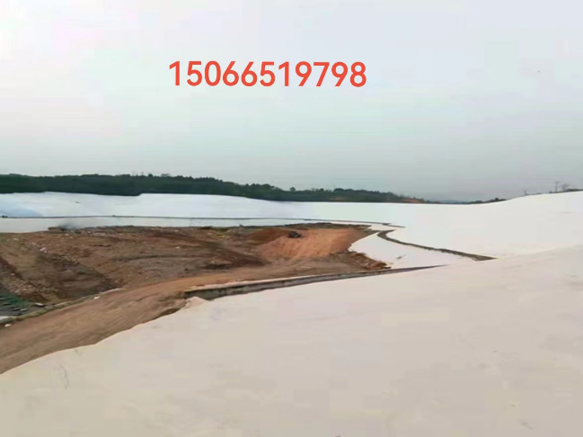 西藏人工湖防渗膜选择标准?